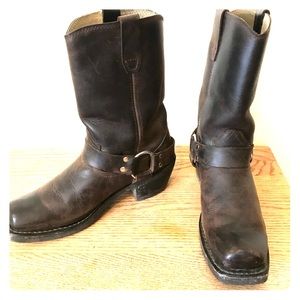 Women’s Durango Crossroads moto boot, size 8.5